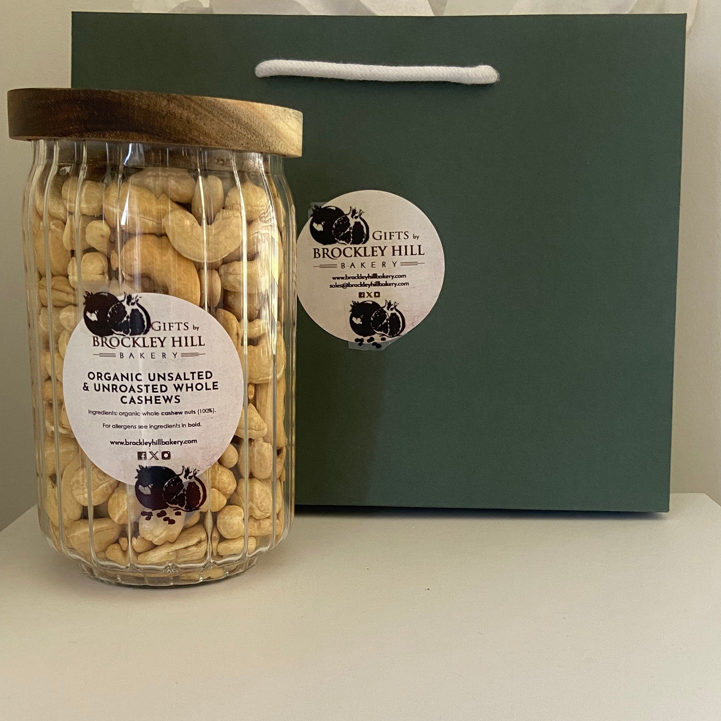 Organic Unsalted & Unroasted Whole Cashews