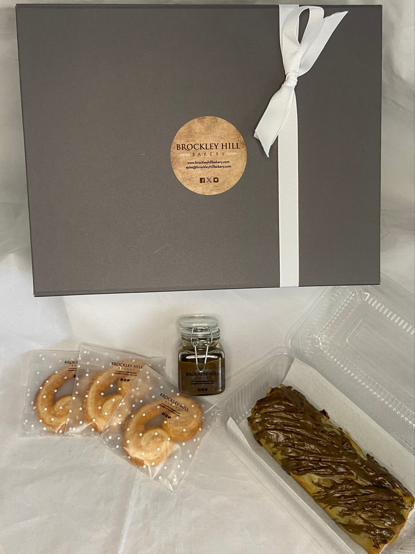 The Chocolate Pistachio Strudel Gift Box